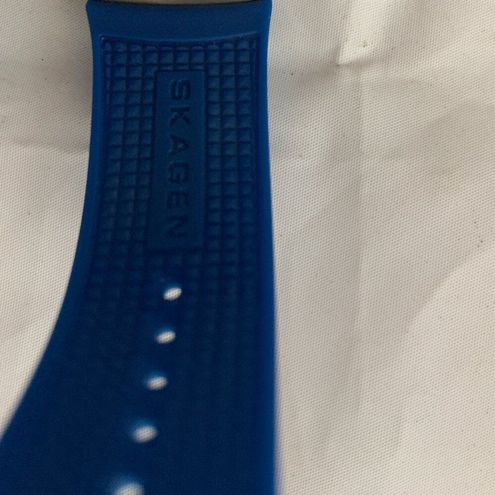 Skagen Men's SKW6072 Balder Titanium Watch with Blue Silicone Band - Picture 6 of 7